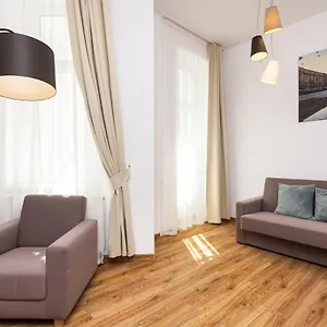 https://luxury-apartment-old-town-bosacka.krakowhotelspoland.com